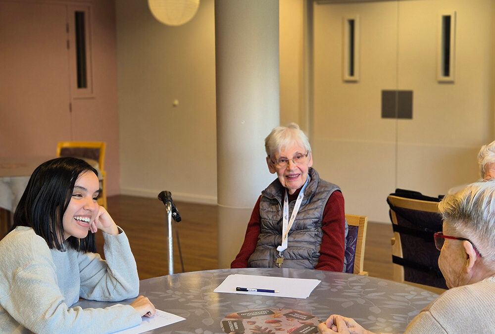 Concours d’éloquence à l’EHPAD Castellane : quand la parole rapproche les générations
