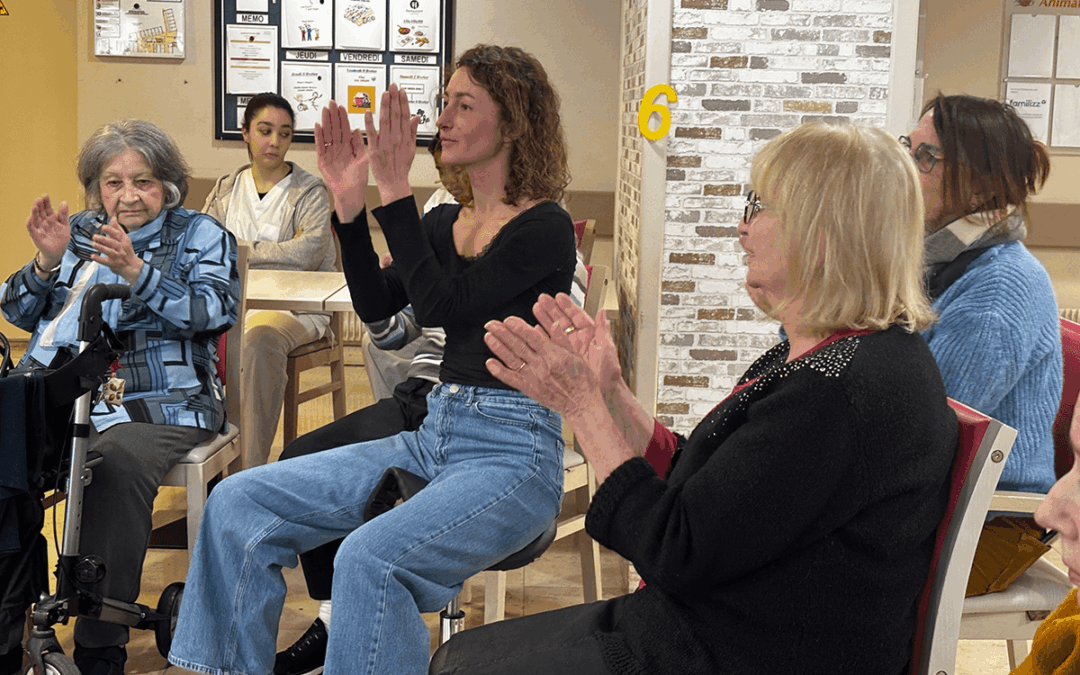 Vieillir en mouvement : la danse adaptée au service du bien-être des seniors à Villefranche-sur-Saône